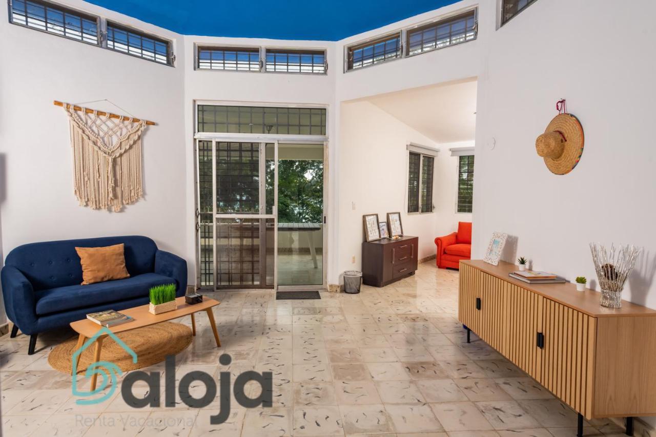 Villa Xtohil With Private Access To The Magic 7 Colors Lagoon Bacalar Exteriör bild