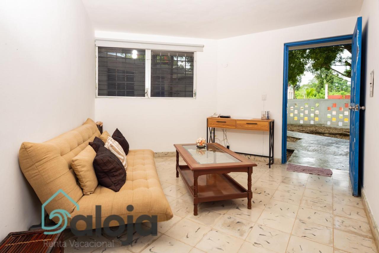 Villa Xtohil With Private Access To The Magic 7 Colors Lagoon Bacalar Exteriör bild