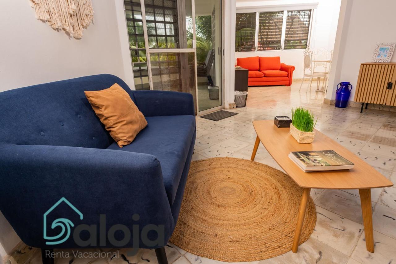 Villa Xtohil With Private Access To The Magic 7 Colors Lagoon Bacalar Exteriör bild